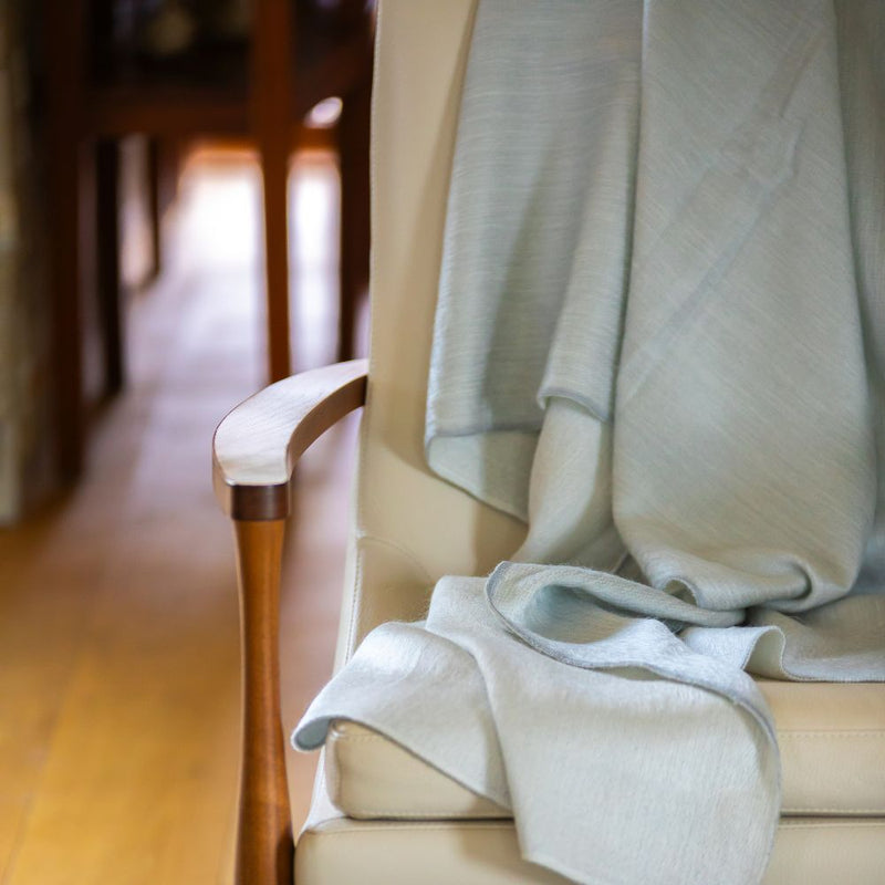 Kani Reversible Alpaca Throw — Gray & White
