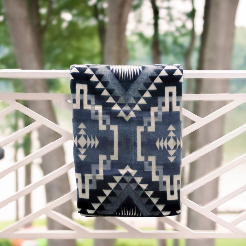 Yachana Alpaca Throw — Gray Interlocking Lines