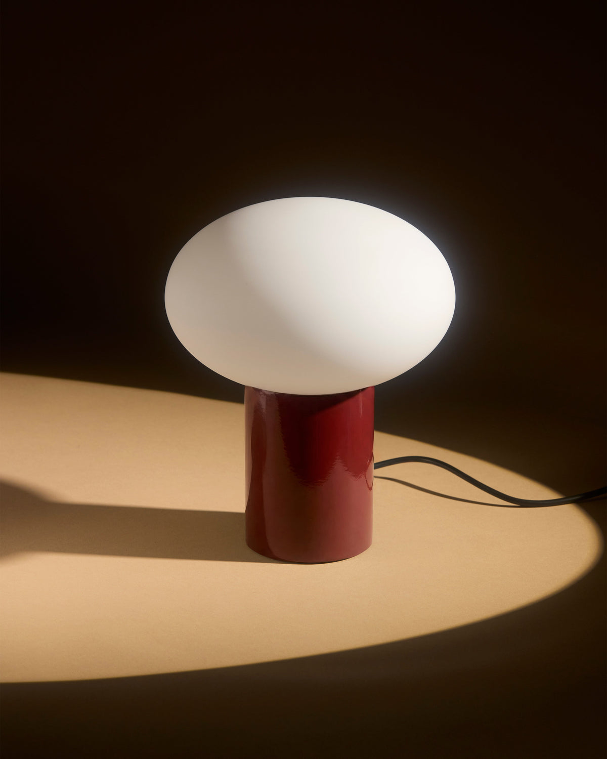 Ivy Oval Globe Table Lamp