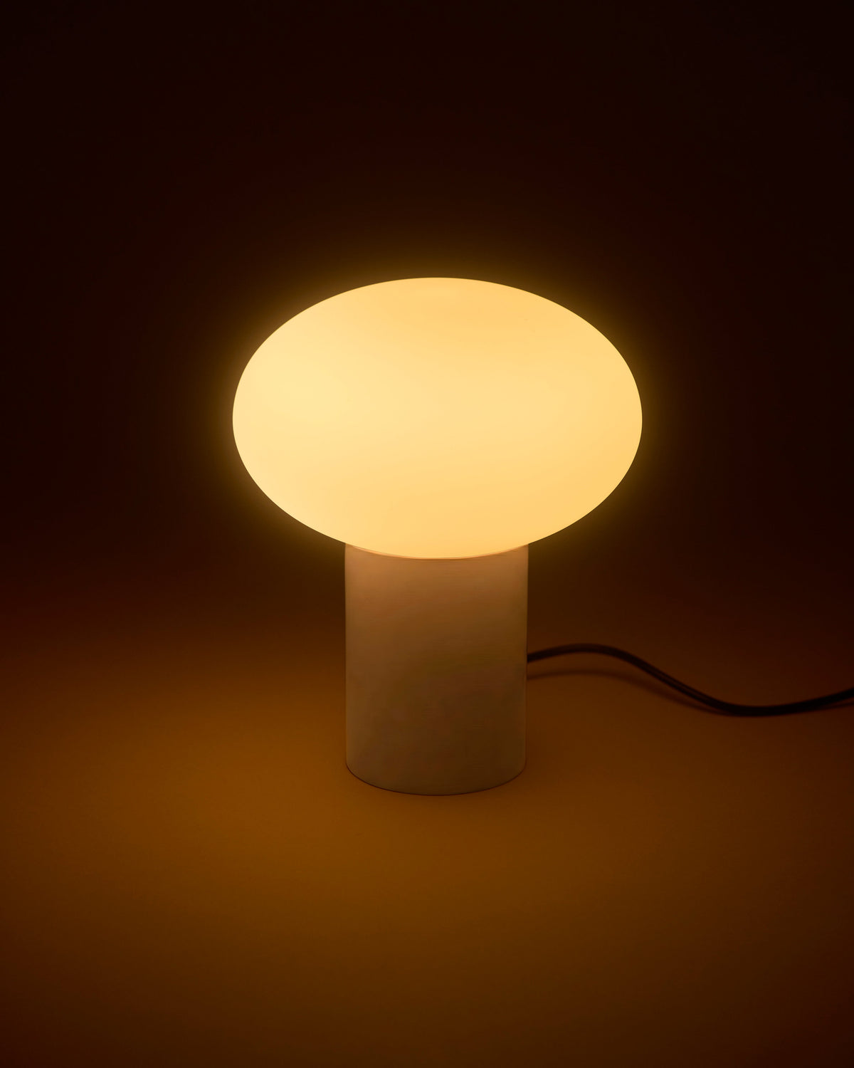 Ivy Oval Globe Table Lamp