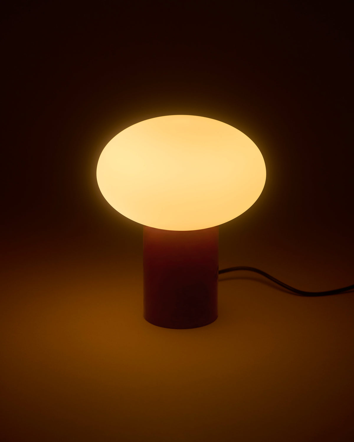 Ivy Oval Globe Table Lamp